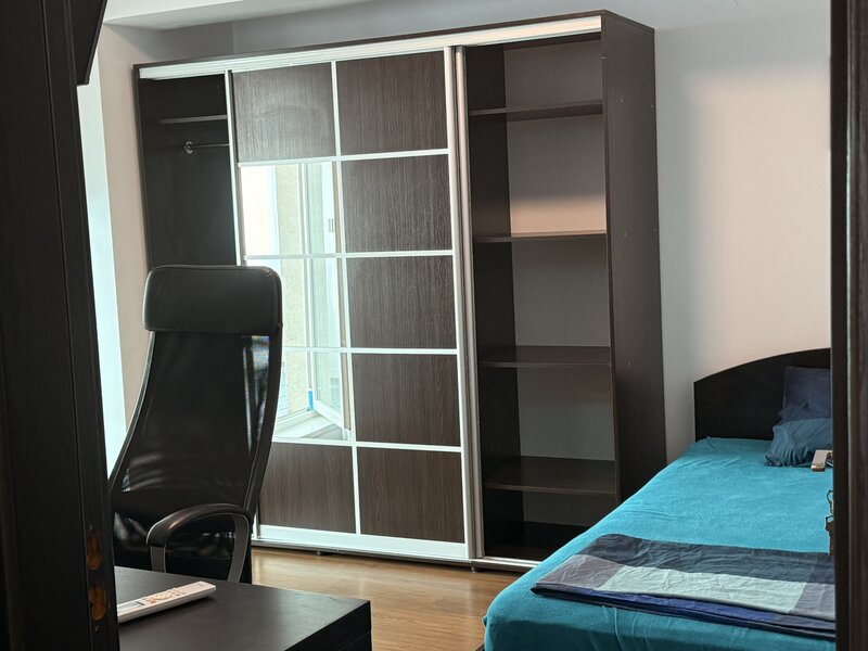 Theodor Pallady, proprietar 2 camere, 65 mp plus 20 mp terasa inchisa,